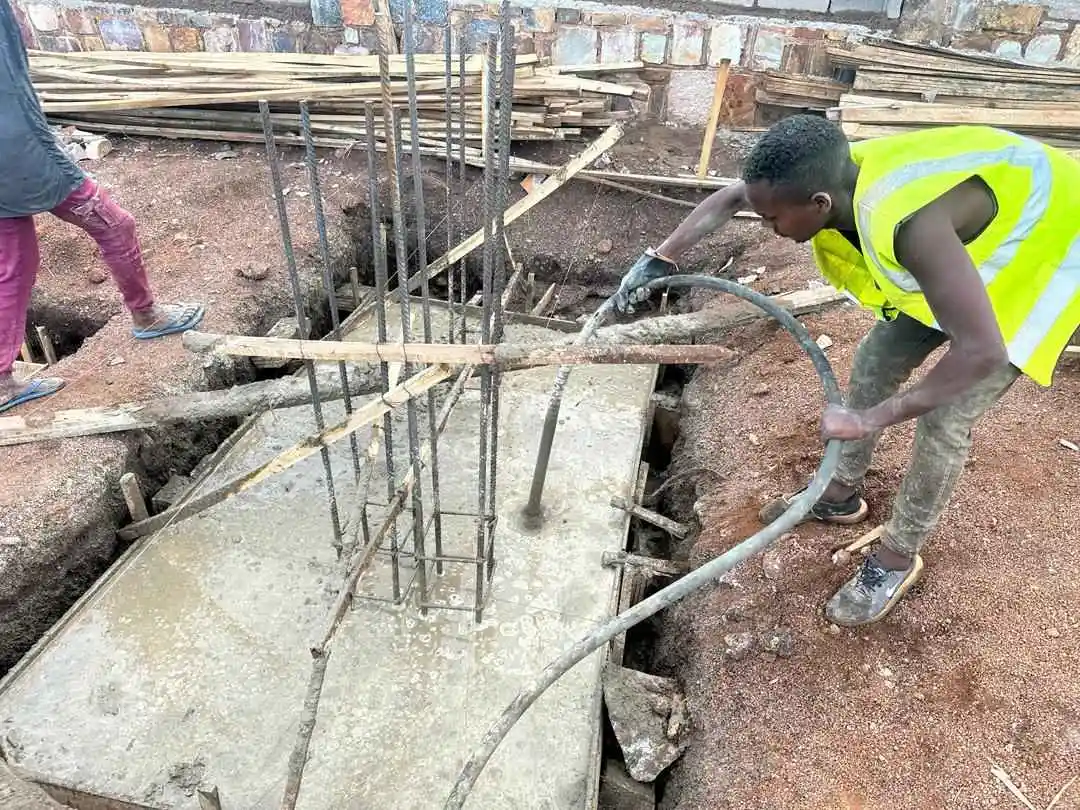 Waiting for the bus in the desert